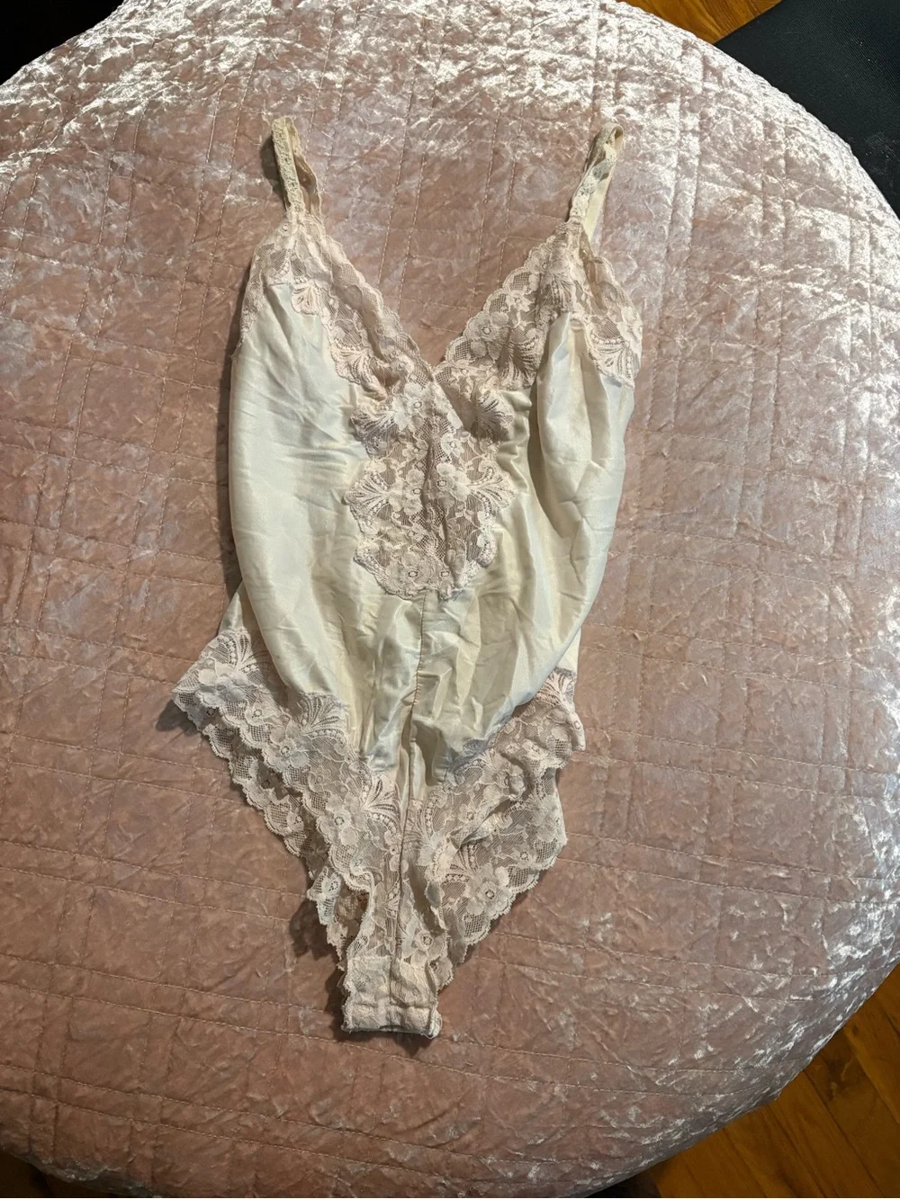 Guy Laroche Ivory Satin and Blush Lace Bodysuit